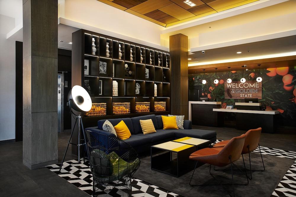 Hampton Inn & Suites Sherman Oaks Los Angeles Esterno foto